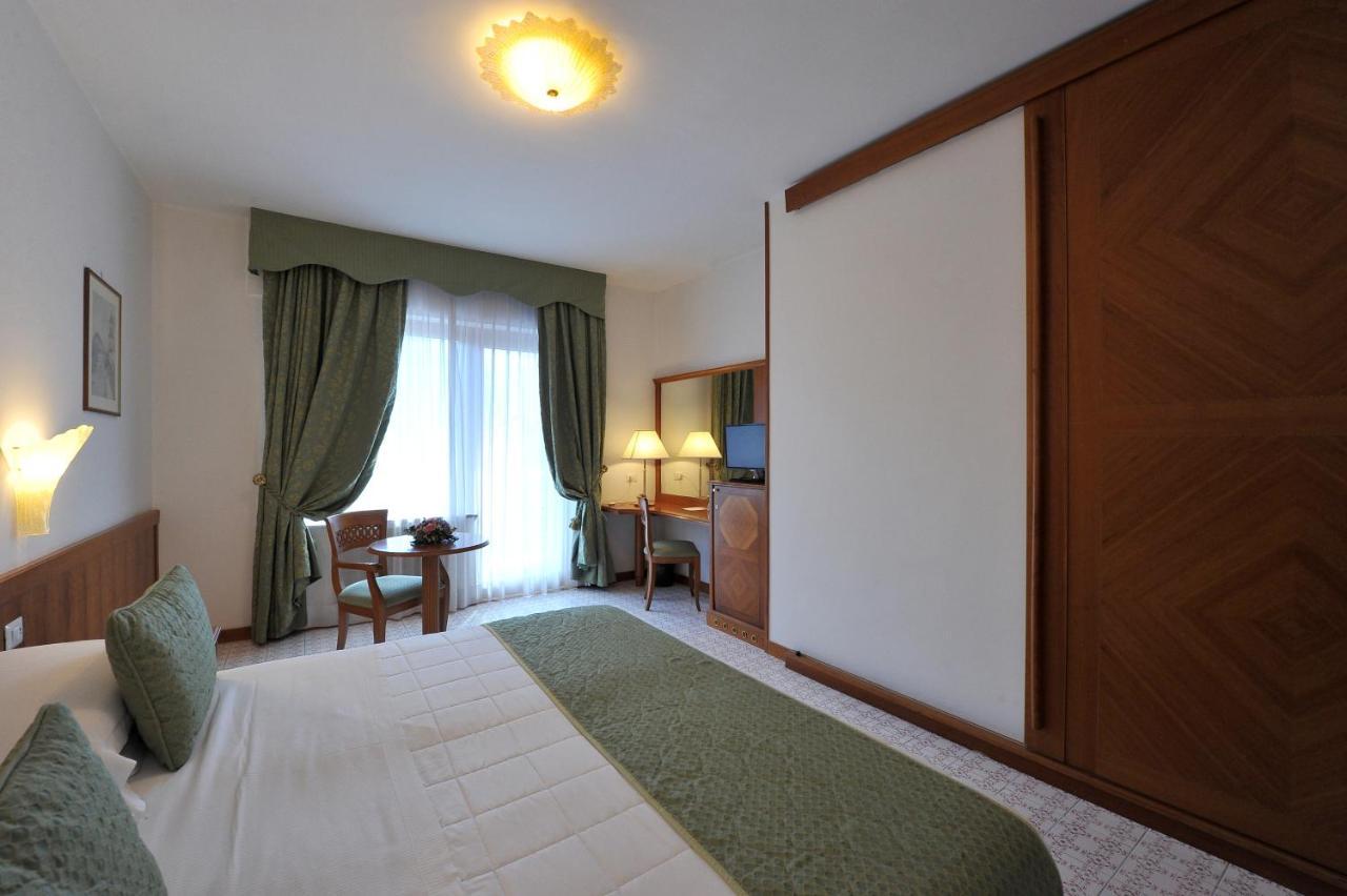 Grand Hotel Cesare Augusto Sorrent Exterior foto